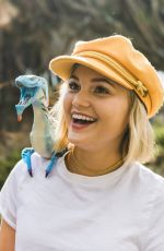 OLIVIA HOLT at Walt Disney World in Lake Buena Vista 12/21/2017