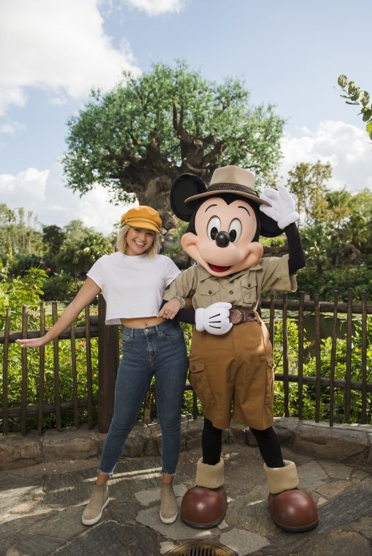 OLIVIA HOLT at Walt Disney World in Lake Buena Vista 12/21/2017