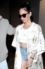 OLIVIA MUNN at Los Angeles International Airport 12/11/2017