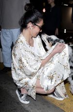 OLIVIA MUNN at Los Angeles International Airport 12/11/2017