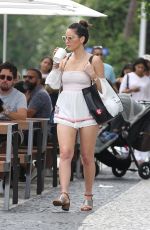 OLIVIA MUNN Out for Lunch in Miami 12/26/2017