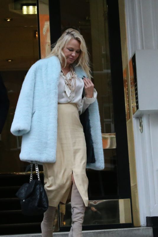 PAMELA ANDERSON Leaves Ecuadorian Embassy in London 12/05/2017