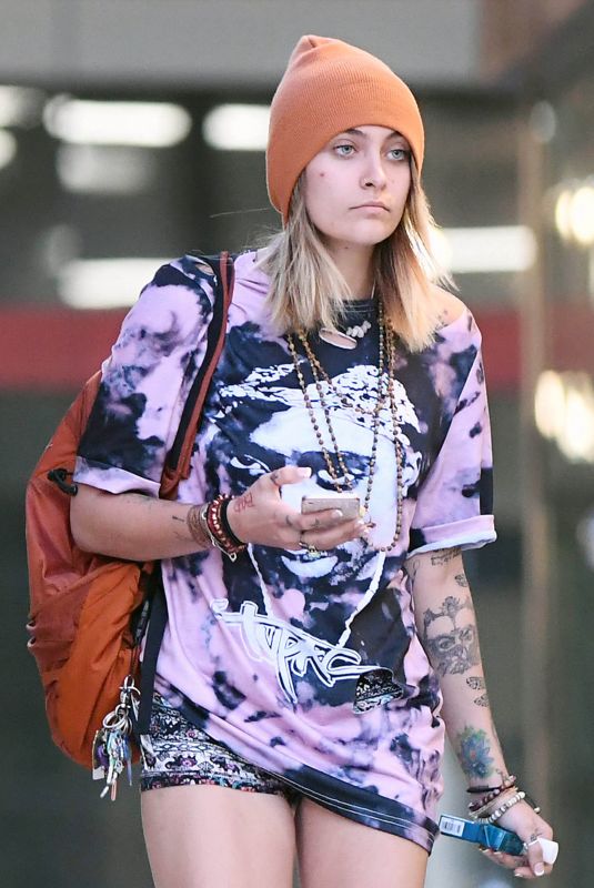 PARIS JACKSON Out Shopping in Los Angeles 12/29/2017