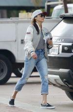 PAULA PATTON Shopping at Malibu Country Mart 12/20/2017