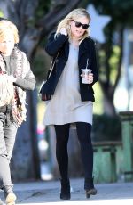 Pregnant KIRSTEN DUNST Out for Lunch in Los Angeles 12/21/2017