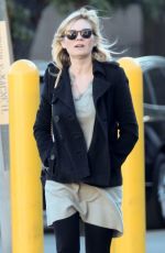 Pregnant KIRSTEN DUNST Out Shopping in Los Angeles 12/21/2017