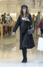 Pregnant NICOLE TRUNFIO Out in Los Angeles 12/22/2017