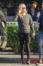 REESE WITHERSPOON Out for Breakfast at Caffe Luxxe in Brentwood 12/05/2017