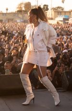 RIHANNA Performs at TDE Annual Christmas Concert in Watts 12/21/2017