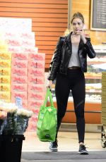 ROSIE HUNTINGTON-WHITELEY Out Shopping in Los Angeles 12/31/2017