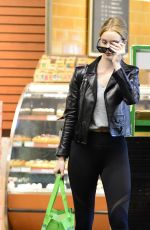 ROSIE HUNTINGTON-WHITELEY Out Shopping in Los Angeles 12/31/2017