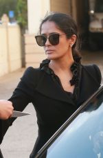 SALMA HAYEK Shopping at Barney