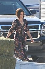 SANDRA BULLOCK on the Set of Birdbox in Los Angeles 11/27/2017