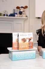 SARAH MICHELLE GELLAR at Foodstirs Chat for Facebook Live in New York 12/15/2017