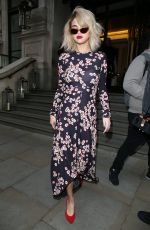 SELENA GOMEZ Heading to Coach Store in London 12/04/2017