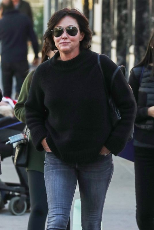 SHANNEN DOHERTY Out Shopping in Beverly Hills 12/22/2017