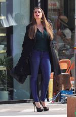 SOFIA VERGARA and SARAH HYLAND on the Set of Modern Family in Venice Beach 12/07/2017