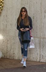 SOFIA VERGARA Shopping at Neiman Marcus in Los Angeles 12/18/2017