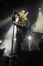 TAYLOR MOMSEN Performs at Brighton Centre in Brighton 12/01/2017