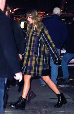 TAYLOR SWIFT and Joe Alwyn Out in New York 12/09/2017