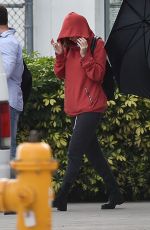 TAYLOR SWIFT Arrives on the Set of Her New Music Video in Miami 12/19/2017