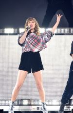 TAYLOR SWIFT Performs at 99.7 Now! Poptopia in San Jose 12/02/2017