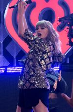 TAYLOR SWIFT Performs at Iheartradio 102.7 Kiis FM’s Jingle Ball in Los Angeles 12/01/2017
