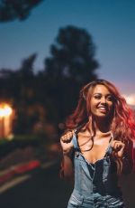 VANESSA MORGAN by Sam Daza Photoshoot, 2017