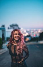 VANESSA MORGAN by Sam Daza Photoshoot, 2017