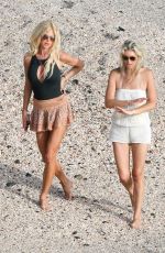 VICTORIA SILVSTEDT at a Beach in St. Barts 12/30/2017