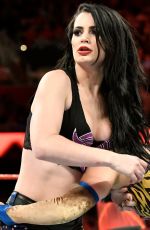 WWE - Raw Digitals 12/11/2017