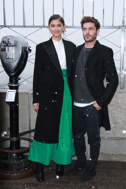 ZENDAYA COLEMAN and Zac Efron  at The Empire State Building in New York 12/09/2071
