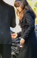 ZOOEY DESCHANEL on the Set of New Girl in Los Angeles 12/04/2017