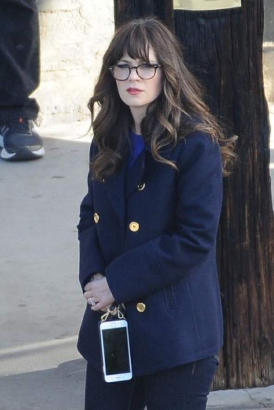 ZOOEY DESCHANEL on the Set of New Girl in Los Angeles 12/21/2017