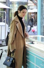 ANA DE ARMAS Shopping at Tiffany & Co. Pop-up Store at The Grove 01/24/2018