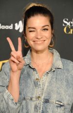 ANNIE MURPHY at Schitt