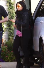 ARIEL WINTER Arrives at a Friend