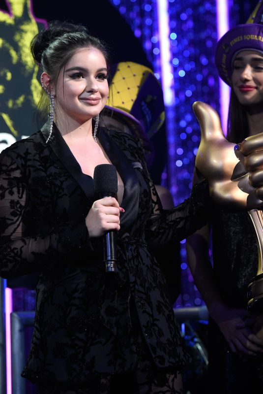 ARIEL WINTER at Dick Clark