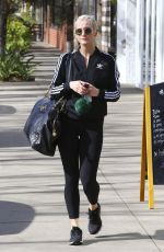 ASHLEE SIMPSON Leaves Tracy Anderson Gym in Los Angeles 01/29/2018