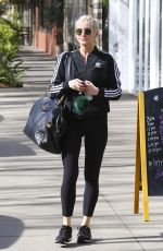 ASHLEE SIMPSON Leaves Tracy Anderson Gym in Los Angeles 01/29/2018