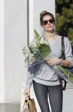 ASHLEY GREENE Shopping for Grocery and Flower in Beverly Hills 01/10/2018