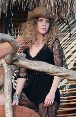 BELINDA PEREGRIN on the Set of a Photoshoot in Tulum 01/12/2018
