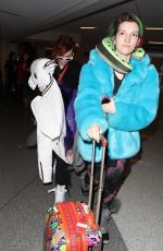 BELLA and DANI THORNE at LAX Airport in Los Angeles 01/23/2018