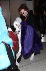 BELLA and DANI THORNE at LAX Airport in Los Angeles 01/23/2018