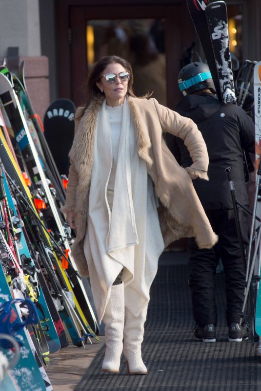 BETHENNY FRANKEL Out Shopping in Aspen 12/31/2017