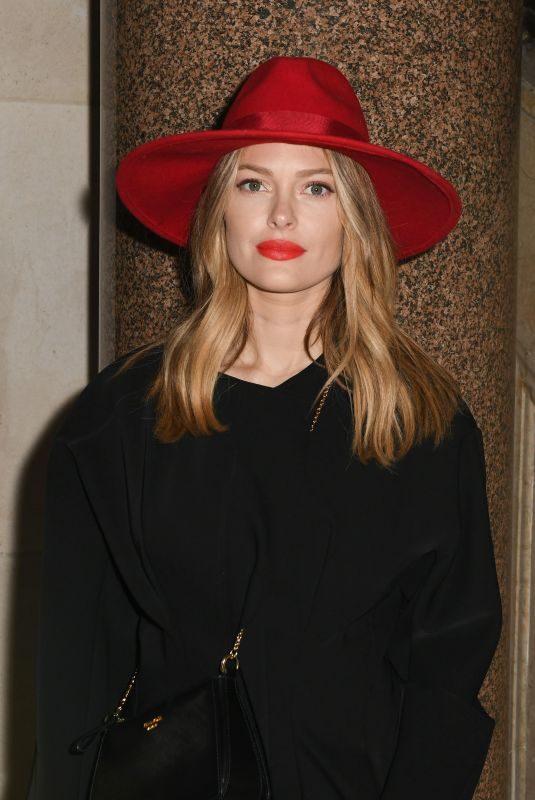 CAROLINE RECEVEUR at Stephane Rolland Fashion Show at Paris Fashion Week 01/23/2018