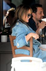 CHRISSY TEIGEN and John Legend Leaves Il Pastaio in Beverly Hills 01/15/2018