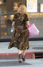 CONNIE BRITTON Shopping on Rodeo Drive in Beverly Hills 01/05/2018