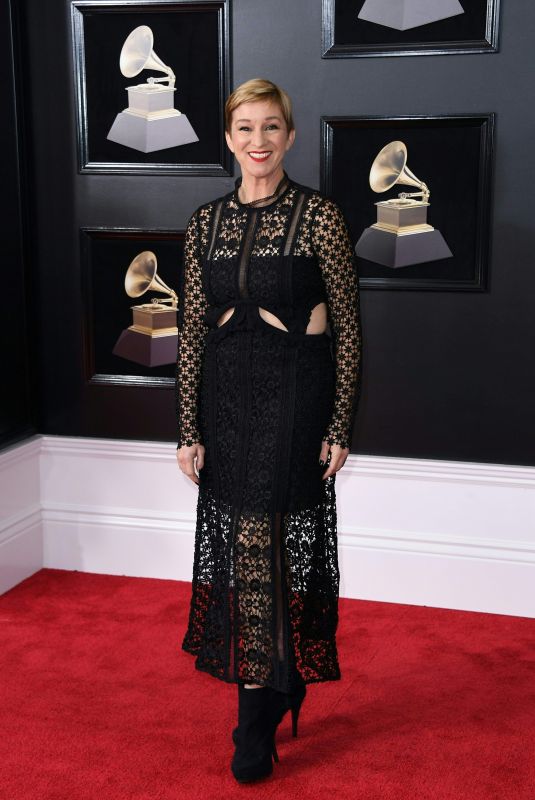 CRYSTAL LEWIS at Grammy 2018 Awards in New York 01/28/2018