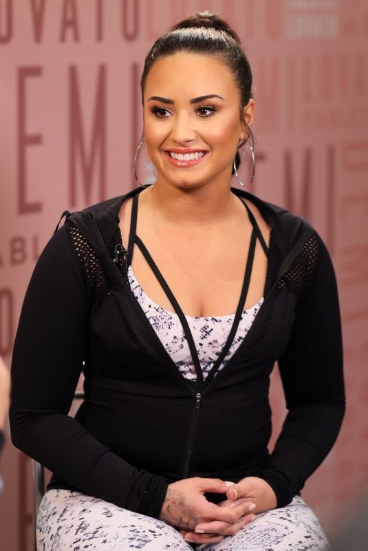 DEMI LOVATO at Fabletics at Del Amo Fashion Center in Torrance 01/27/2018